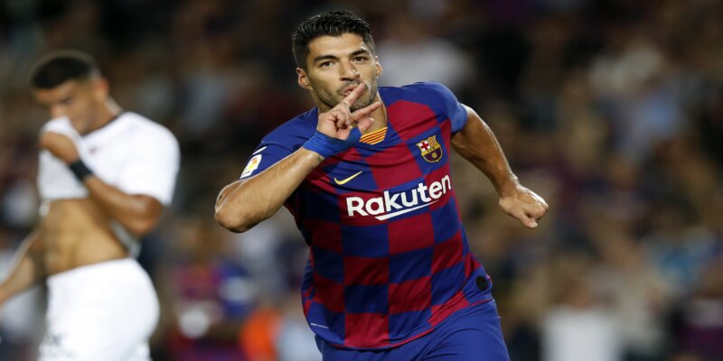 Giới thiệu chân sút Luis Suarez đình đám